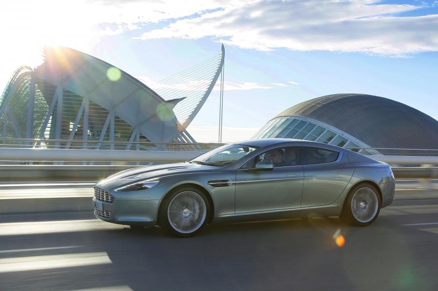  Aston Martin Rapide 2010 года  (фото 97 из 190)